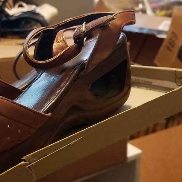 Shoes - Picture 6 of 6